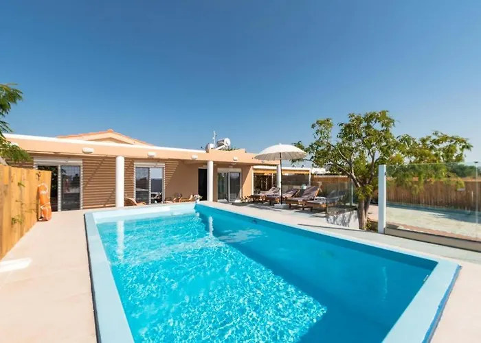 Casa Olive Gennadi