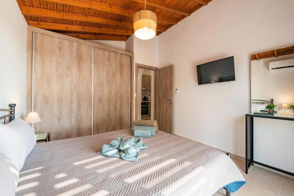Casa Olive Gennadi